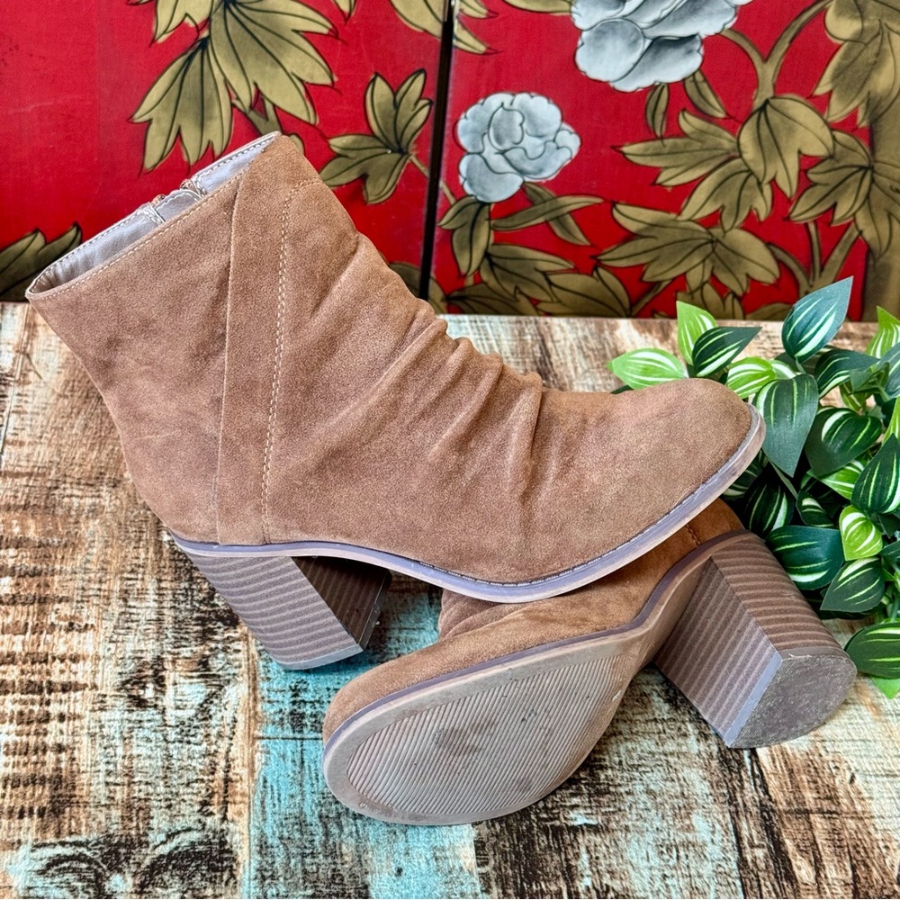 Women’s Dress Ankle Boots | #Z25